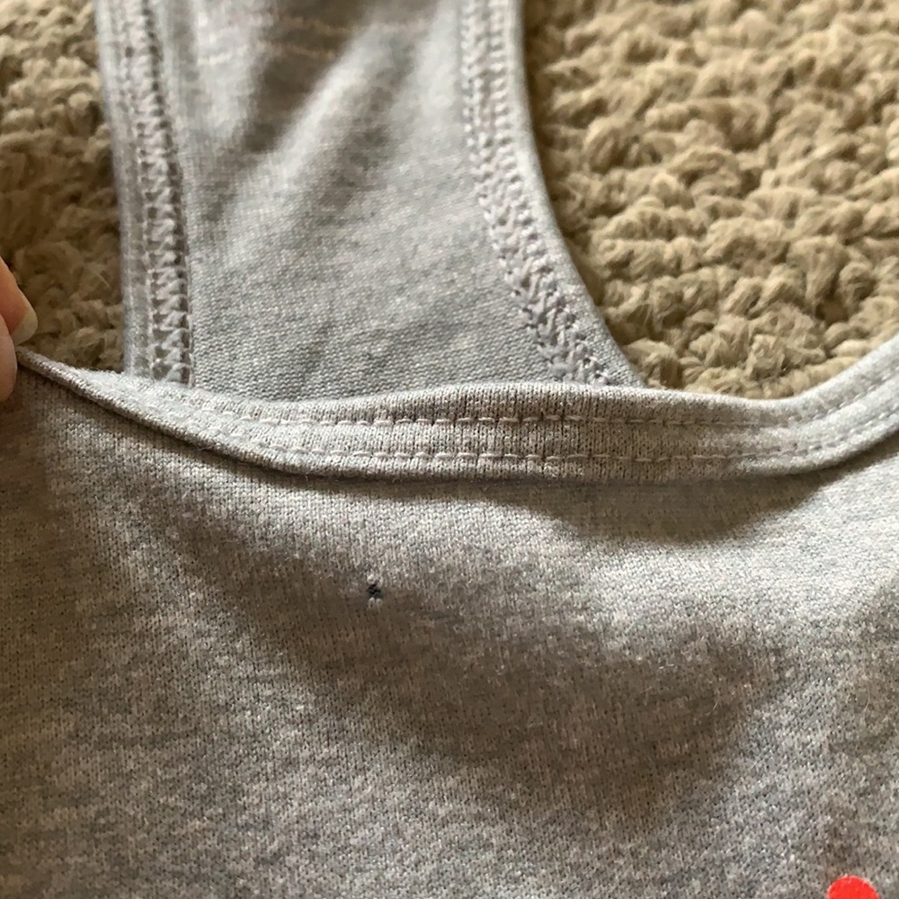 Tank top - Picture 2 of 3